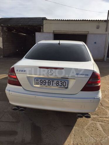 Mercedes E 240 2003, 247,000 km - 2.6 l - Bakı