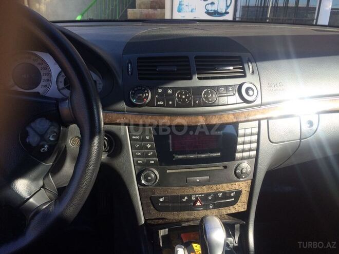Mercedes E 240 2005, 115,000 km - 2.6 л - Bakı