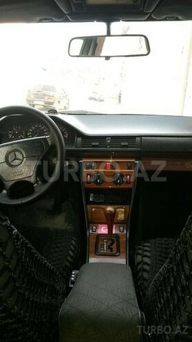 Mercedes E 200 1993, 430,000 km - 2.0 l - Bakı
