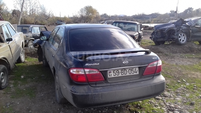 Nissan Maxima 1999, 254,222 km - 0.3 l - Bərdə