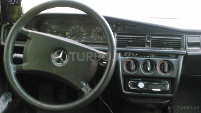 Mercedes 190 1992, 220,000 km - 1.6 l - Bakı