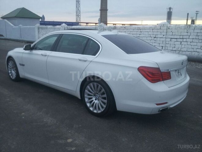 BMW 750 2010, 85,000 km - 4.4 l - Bakı