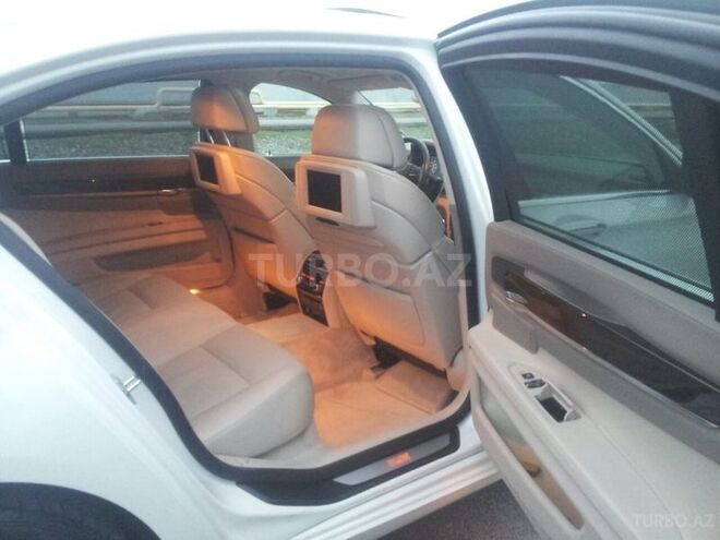 BMW 750 2010, 85,000 km - 4.4 l - Bakı