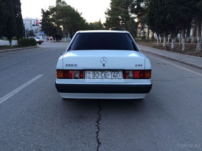 Mercedes 190 1993, 250,000 km - 2.0 l - Sumqayıt