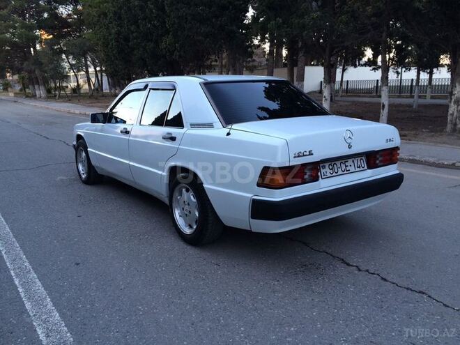 Mercedes 190 1993, 250,000 km - 2.0 l - Sumqayıt