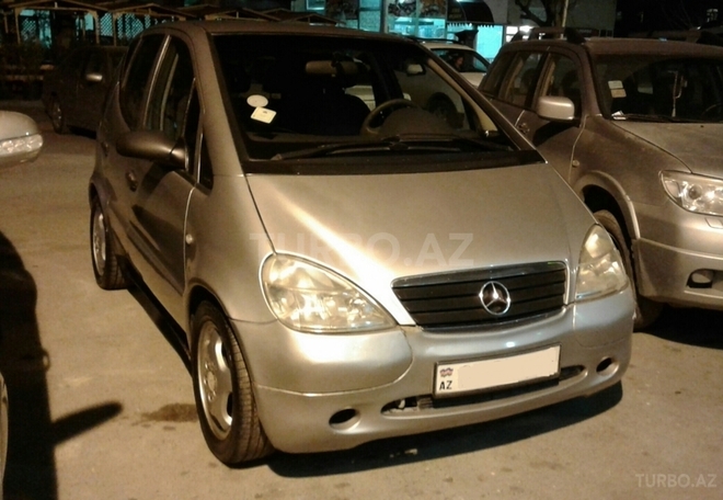 Mercedes A 140 2000, 282,000 km - 1.4 l - Bakı
