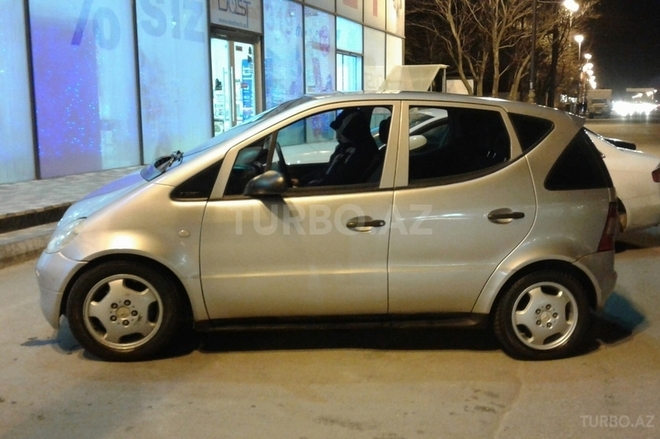Mercedes A 140 2000, 282,000 km - 1.4 l - Bakı