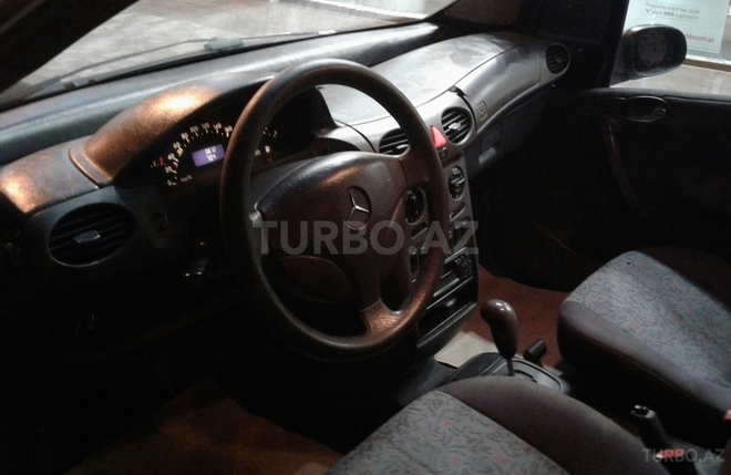 Mercedes A 140 2000, 282,000 km - 1.4 l - Bakı