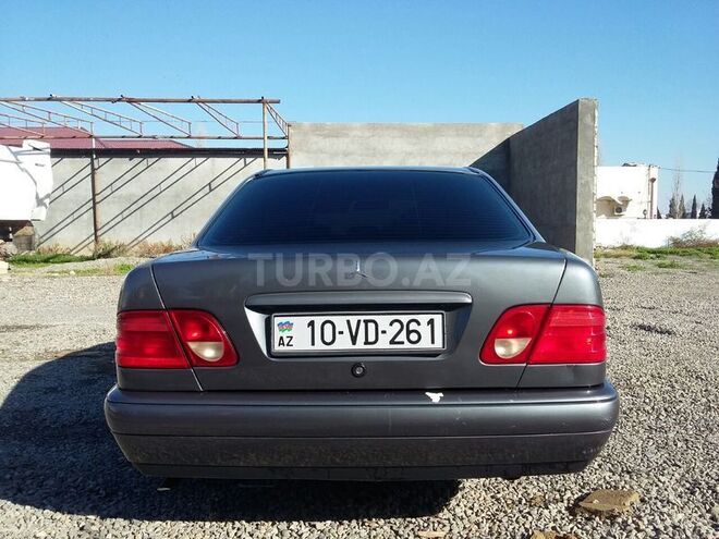 Mercedes E 200 1998, 230,000 km - 2.0 l - Gəncə