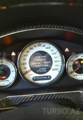 Mercedes CLS 55 AMG 2007, 82,000 km - 5.5 l - Qusar