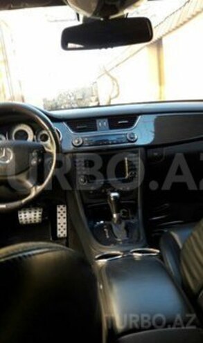 Mercedes CLS 55 AMG 2007, 82,000 km - 5.5 l - Qusar