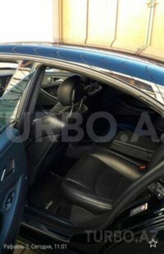 Mercedes CLS 55 AMG 2007, 82,000 km - 5.5 l - Qusar