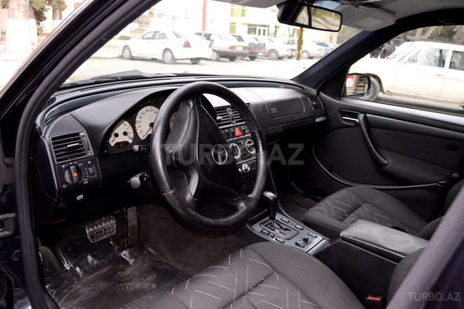 Mercedes C 240 1998, 207,000 km - 2.4 l - Ağdaş