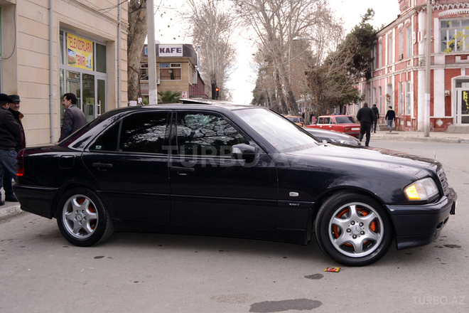 Mercedes C 240 1998, 207,000 km - 2.4 l - Ağdaş