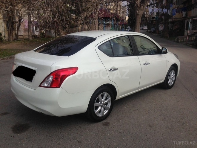 Nissan Sunny 2012, 86,000 km - 1.5 л - Bakı