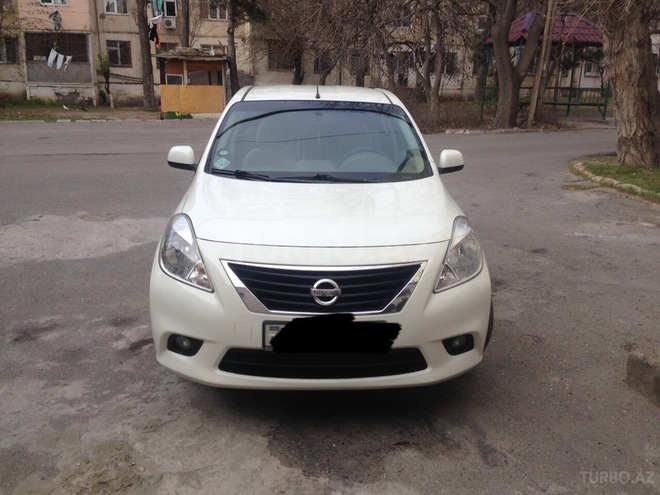 Nissan Sunny 2012, 86,000 km - 1.5 л - Bakı
