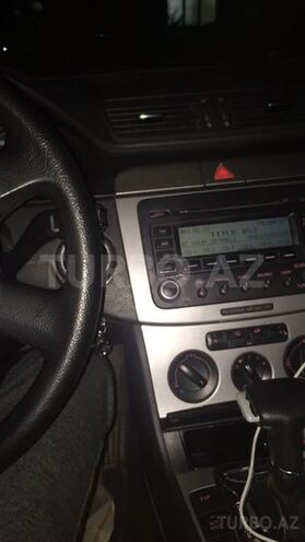 Volkswagen Passat 2005, 183,000 km - 2.0 l - Bakı