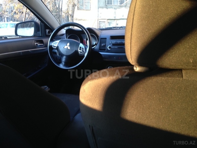 Mitsubishi Lancer 2008, 190,000 km - 2.0 l - Bakı