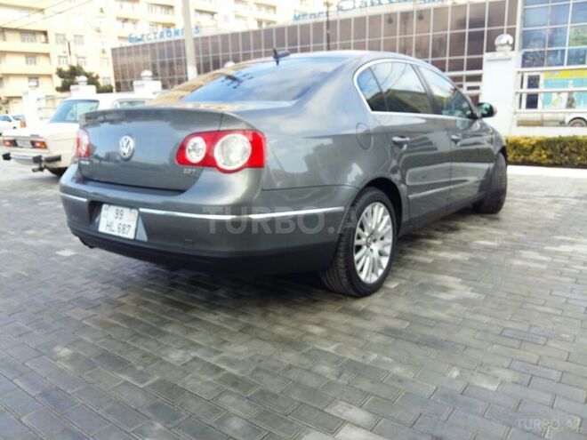 Volkswagen Passat 2005, 272,000 km - 2.0 l - Bakı