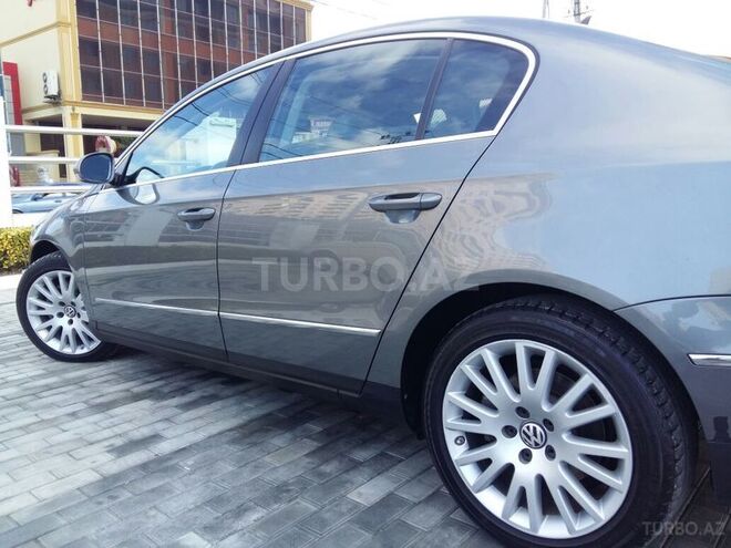 Volkswagen Passat 2005, 272,000 km - 2.0 l - Bakı