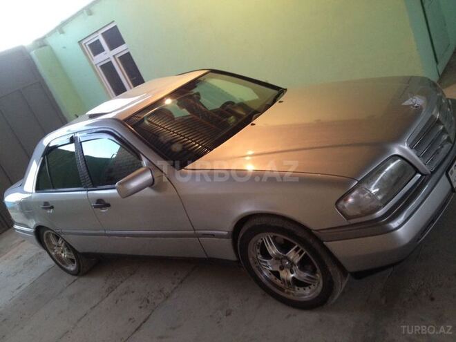 Mercedes C 180 1994, 220,000 km - 1.8 л - Bakı