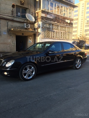 Mercedes E 280 2006, 235,000 km - 3.0 l - Bakı
