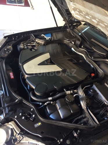 Mercedes E 280 2006, 235,000 km - 3.0 l - Bakı