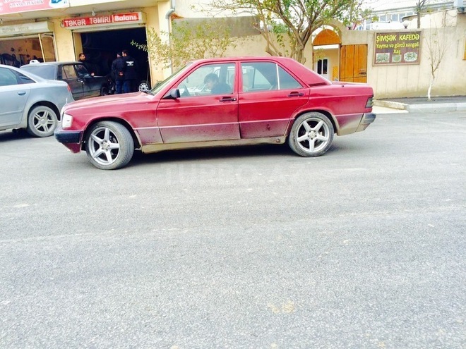 Mercedes 190 1990, 400,000 km - 2.0 l - Bakı