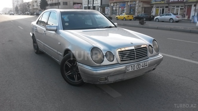 Mercedes E 290 1996, 176,500 km - 2.9 l - Bakı