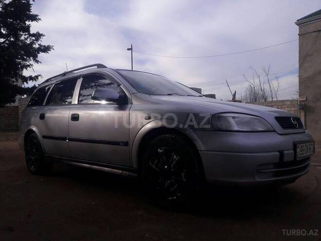 Opel Astra 2001, 240,000 km - 2.0 л - Bakı