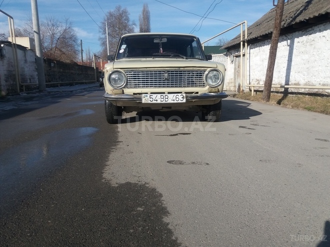 LADA (VAZ) 21011 1985, 720,000 km - 1.3 l - İsmayıllı