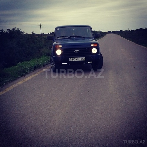 LADA (VAZ) Niva 2015, 10,000 km - 1.6 l - Sabirabad