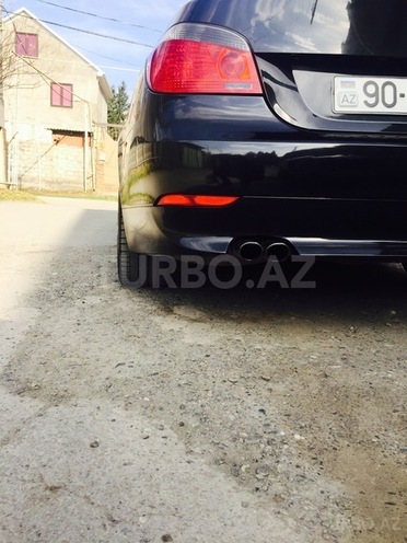 BMW 525 2006, 195,000 km - 0.3 l - Mingəçevir