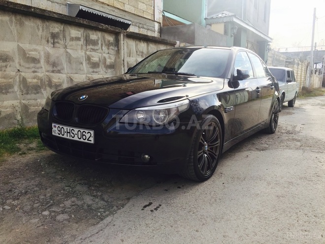 BMW 525 2006, 195,000 km - 0.3 l - Mingəçevir
