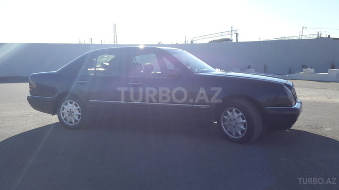 Mercedes E 290 1997, 555,170 km - 2.9 l - Bakı