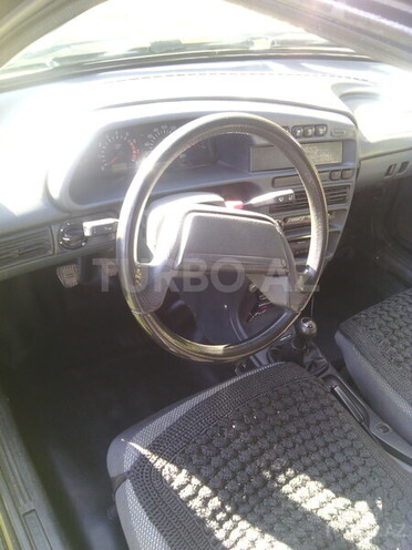LADA (VAZ) 2115 2011, 140,000 km - 1.6 л - Yardımlı