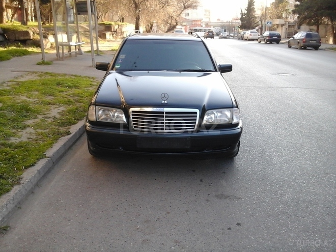 Mercedes C 180 1999, 250,000 km - 1.8 l - Bakı