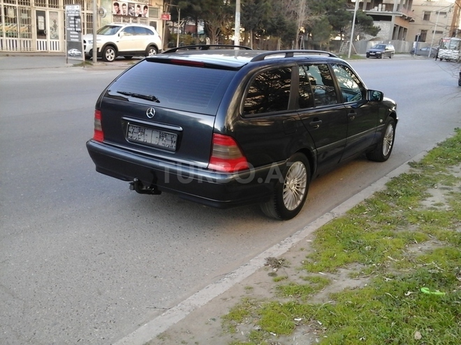 Mercedes C 180 1999, 250,000 km - 1.8 l - Bakı