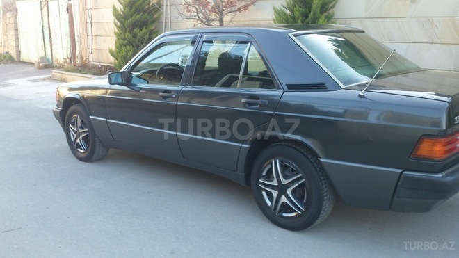 Mercedes 190 1991, 320,000 km - 2.0 l - Bakı