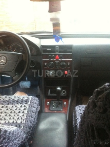Mercedes C 180 1999, 230,000 km - 1.8 l - Gəncə