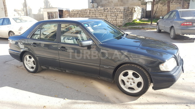 Mercedes C 180 1995, 285,000 km - 1.8 л - Sumqayıt