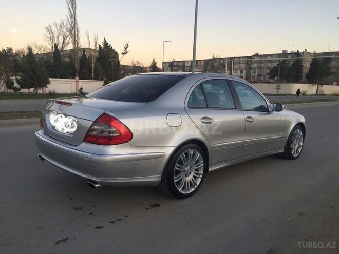 Mercedes E 320 2003, 198,000 km - 3.2 л - Sumqayıt