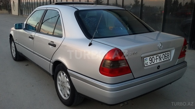 Mercedes C 230 1996, 2,605,000 km - 2.3 l - Sumqayıt