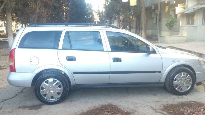 Opel Astra 1998, 150,000 km - 1.8 l - Sumqayıt