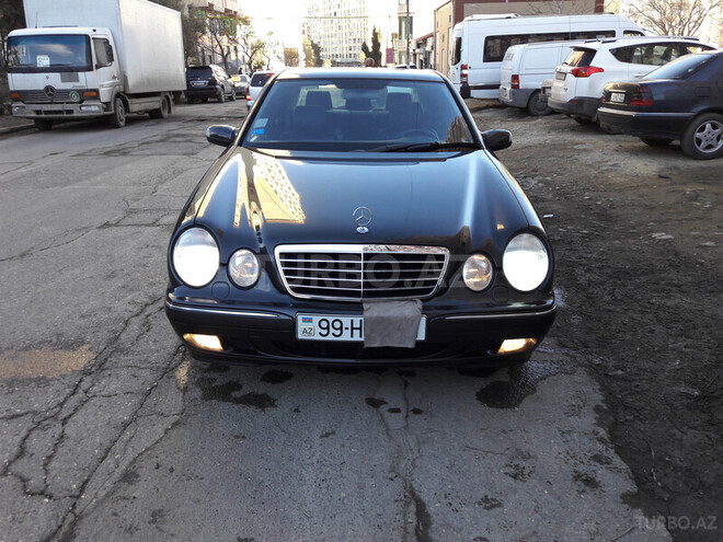 Mercedes E 220 2000, 279,400 km - 2.2 л - Bakı