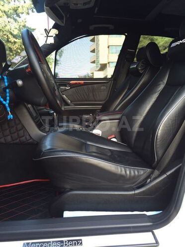 Mercedes E 320 2001, 160,000 km - 3.2 л - Bakı