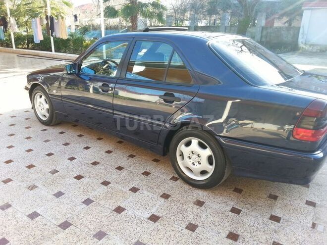 Mercedes C 200 1999, 335,000 km - 2.0 л - Masallı