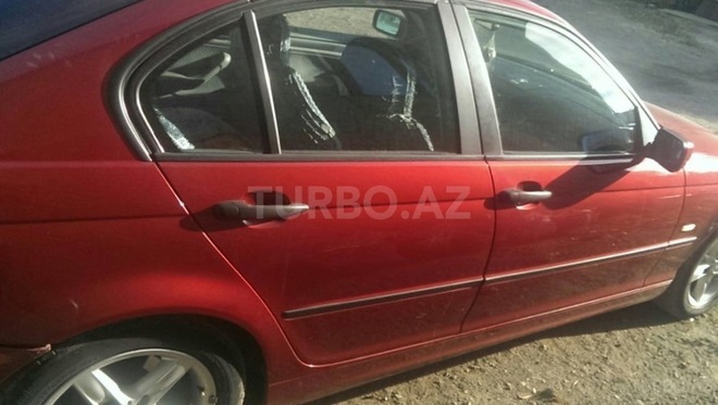 BMW 318 1998, 150,000 km - 1.9 l - Gəncə