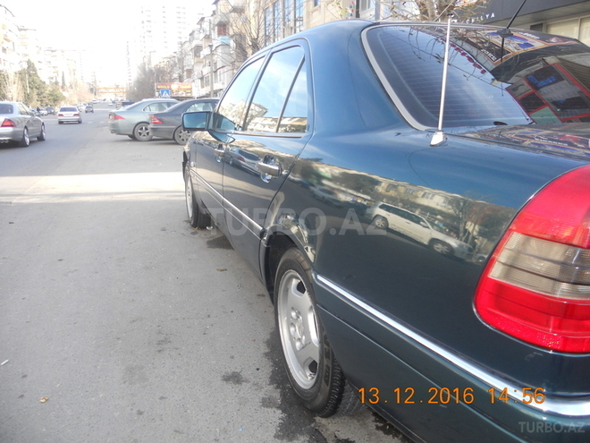 Mercedes C 200 1995, 317,000 km - 2.0 l - Bakı