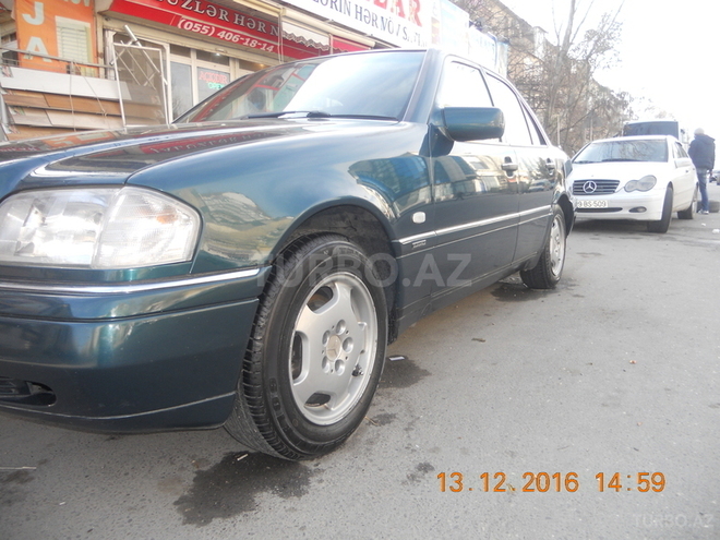 Mercedes C 200 1995, 317,000 km - 2.0 l - Bakı